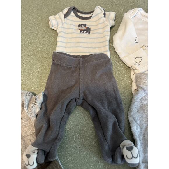 Boys Preemie Bodysuits With Pants Lot 4 Of Each Carters Brand 8 Piece - Picture 3 of 5